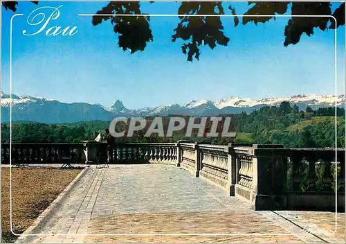 Cartes postales moderne Pau Pyrenees Atlantiques La Chaine des Pyrenees vue du Boulevard