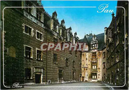 Cartes postales moderne La Cour interieure du chateau de Pau
