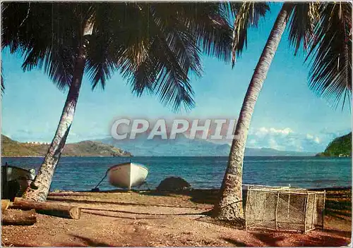Cartes postales moderne Guadeloupe Basse Terre et la Soutriere vues des Saintes