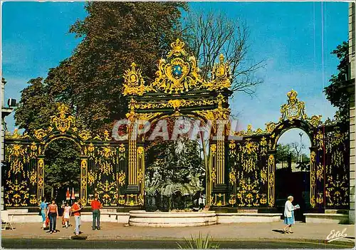 Cartes postales moderne Nancy Meurthe et Moselle Place Stanislas Fontaine d'Amphitrite oeuvre du scupteur nimois Barthel