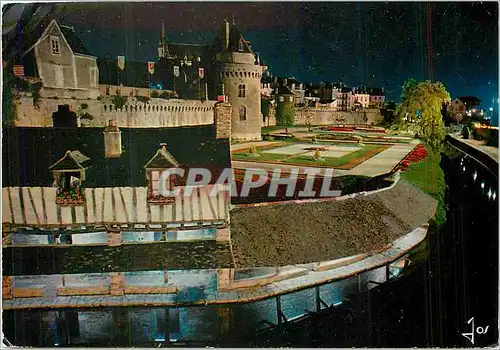 Cartes postales moderne Vannes Les Remparts et la tour du Connetable