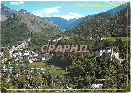 Cartes postales moderne Les Cabannes Ariege Vue generale avec en fond le Pic St Pierre Au premier plan le VVE et le Chat