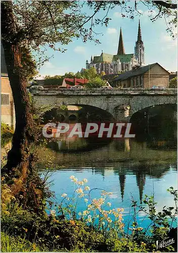 Cartes postales moderne Les Merveilles de Chartres Eure et Loir Les Ponts sur l'Eure et la Cathedrale