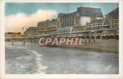 Cartes postales moderne Cabourg Calvados La Plage de droite a gauche le Casino et le Grand Hotel