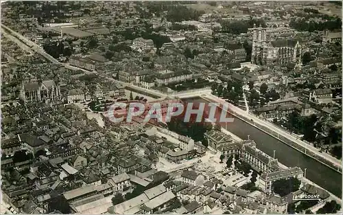Cartes postales moderne En avion sur Troyes Aube
