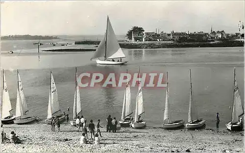 Cartes postales moderne Bretagne Loctudy Ile Tudy Entree de la Baie Bateaux