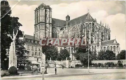 Cartes postales moderne Le Mans Monument de Wilbur Wright et la Cathedrale Saint Julien