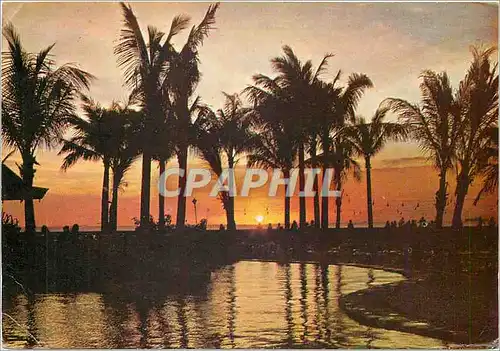 Cartes postales moderne Treasure Island of the Philippine Plaza at sun
