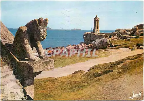 Cartes postales moderne La Cote de granit rose Ploumanach Le Phare