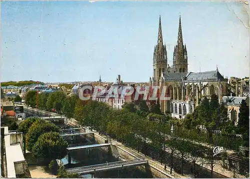 Cartes postales moderne Quimper Les Passerelles et la Cathedrale