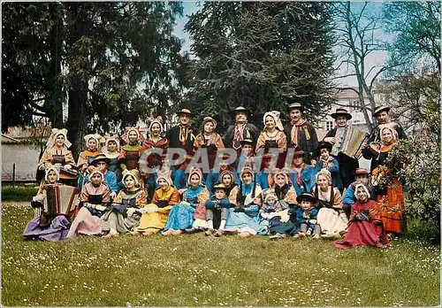 Cartes postales moderne Le Livradoue Dansaire Groupe Folklorique Auvergnat Folklore
