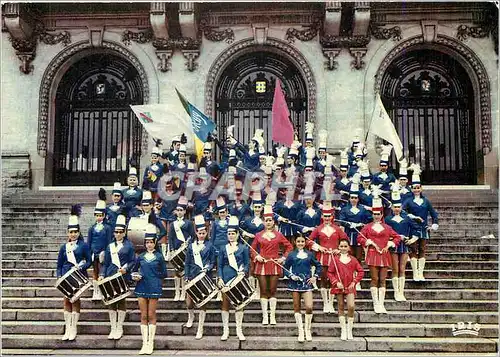 Cartes postales moderne Vichy Allier Vacances loisirs detente Les majorettes