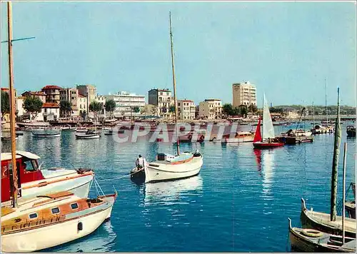 Cartes postales moderne La Cote d'Azur Golfe Juan A Mar Vue sur le Port