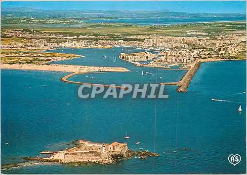 Moderne Karte Agde et ses Plages Herault Le Cap d'Agde Le Fort Brescou et l'entree du Port Vue aerienne