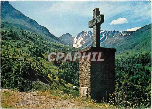 Cartes postales moderne Hautes Pyrenees Tourmalet La Croix de Sers