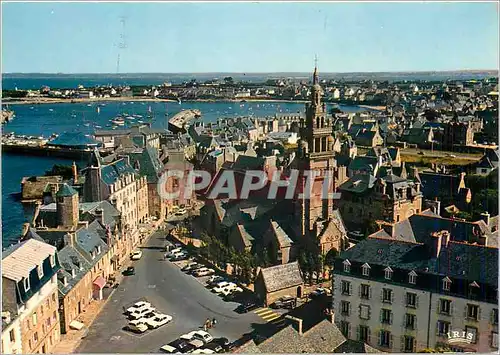 Cartes postales moderne Roscoff L'eglise et les hotels