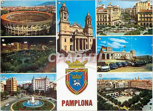 Cartes postales moderne Pamplona Plaza de toros y vista parcial Plaza del Castillo nocturna