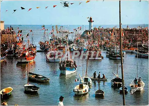 Moderne Karte Sur la Cote de Lumiere dans I'ile d'Oleron La Fete de la Mer dans le Port de la Cotiniere Bateau