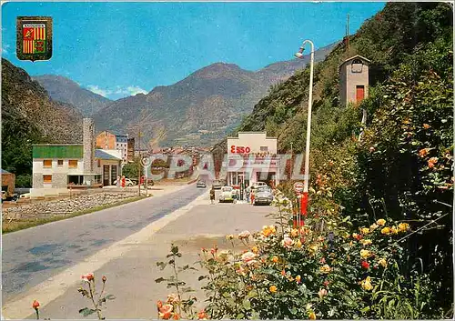 Cartes postales moderne Valls d'Andorra Sant Julia de Lorie Vue partielle Esso Exxon