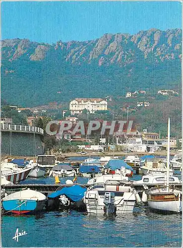 Cartes postales moderne Agay Les Roches Rouges dominant le port