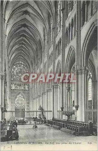 Cartes postales Cathedrale de Reims La Nef vue prise du Choeur