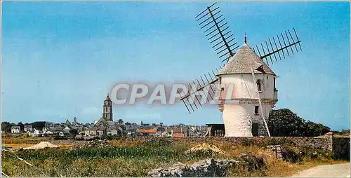 Cartes postales moderne Cote d'Amour (Loire Atlantique) Le Moulin de la Masse et le Bourg de Batz