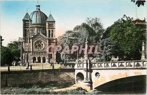 Cartes postales moderne Strasbourg (Bas Rhin) Eglise Saint Pierre le Jeune
