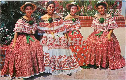 Cartes postales moderne Bellas senoritas Ataviadas en Polleras y Montunas Coloridos trajes nacionales de Panama Folklore