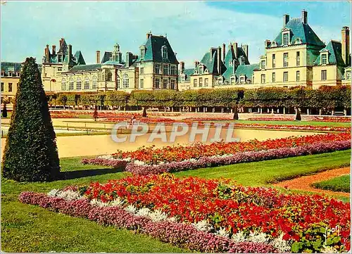 Cartes postales moderne Chateau de Fontainebelau (Seine et Marne) Le Parc et le Chateau