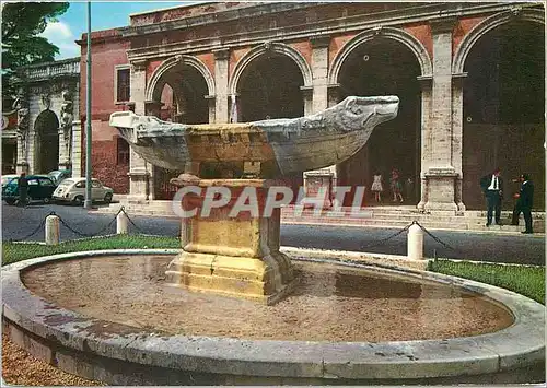 Cartes postales moderne Roma Fontaine du Petit Navire (Scupture romaine placee en ce lieu par le Pape Leon X XVI s