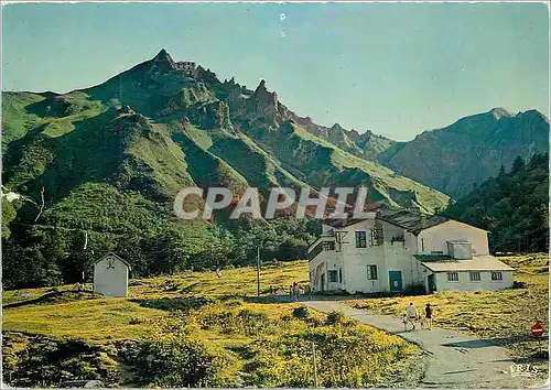 Cartes postales moderne Le Sancy (1886 m) les gares superieures et inferieures des Telepheriques