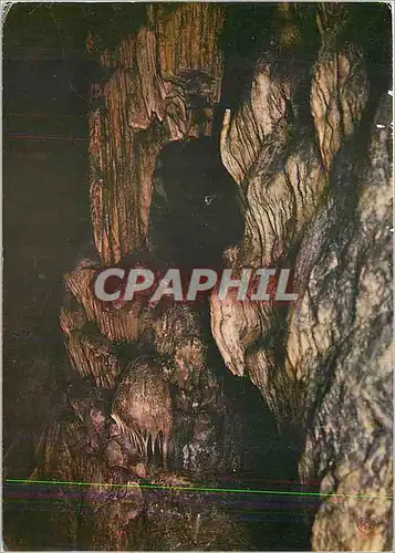 Cartes postales moderne Saulges (Mayenne) Grottes de Rochefort Salle des Colonnes