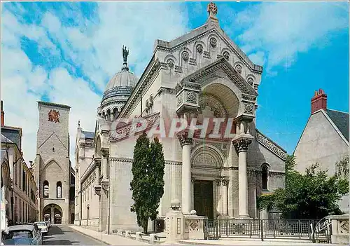 Cartes postales moderne Tours (I et L) Les Merveilles de la Val de Loire La Basilique Saint Martin et au fond a gauche l