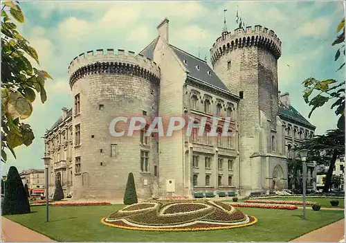 Moderne Karte Chateau en Sites des Charentes l'hotel de ville d'Angouleme