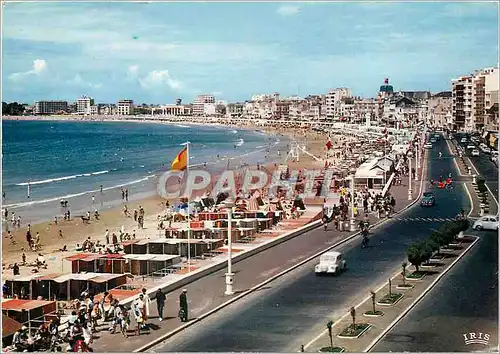 Cartes postales moderne Les Sables d'Olonne (Vendee) Vue generale sur la plage et la promenade Clemenceau