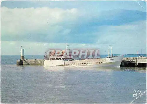 Cartes postales moderne Royan (Chte Mme) Arrivee du Nouveau Bac de la Pointe de Grave a Royan Bateau