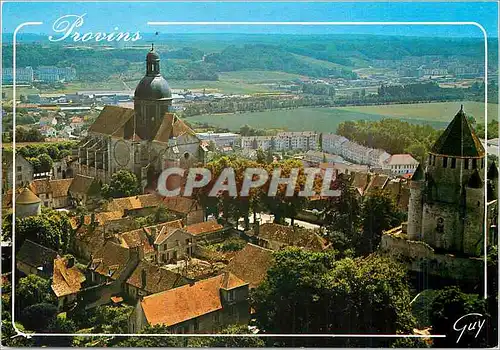 Cartes postales moderne Provins (Sene Marne) En Ville Haute l'Eglise Saint Quiriace (XIIIe et XVIIe s) la place du Cloii