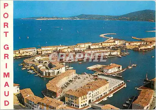 Cartes postales moderne La Cote d'Azur Pays du Soleil Port Grimaud Cite Lacustre Vue aerienne Dans le fond Saint Tropez