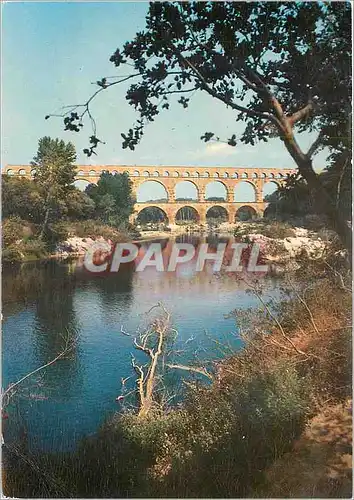 Moderne Karte Le Pont du Gard Aqueduc romain construit avant l'ere chretienne sur l'ordre d'Agrippa