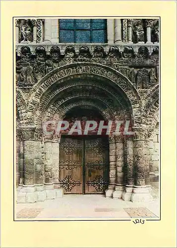 Cartes postales moderne Poitiers Vienne La Porte centrale de la facade de l'eglise Notre Dame la Grande