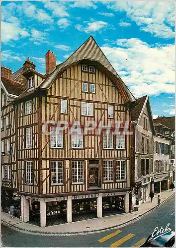 Cartes postales moderne Troyes Aube Capitale de la Champagne Maison champenoise a colombage rue E Zola