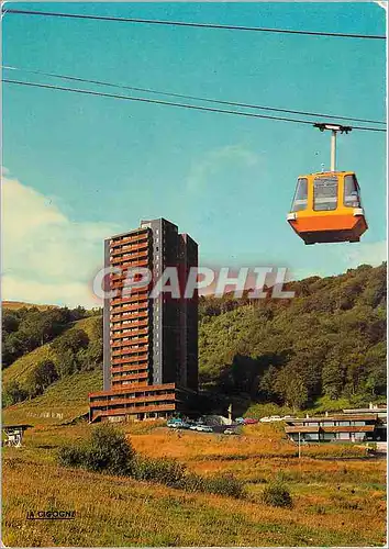 Cartes postales moderne Super Beses Puy de Dome Tour de la Biche et le nouveau telecabine