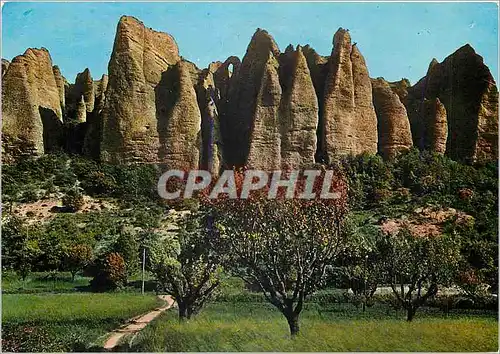 Cartes postales moderne Les Rochers des Mees Alpes de Haute Provence