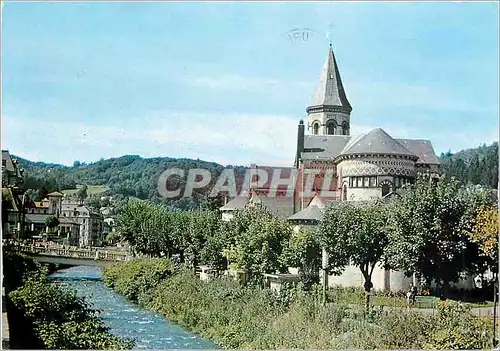 Cartes postales moderne La Bourboule Sur les bords de la Dordogne L'Eglise St Joseph