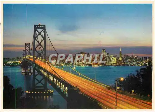 Moderne Karte Garlands of car lights embiazon double decked San Francisco Oakland Bay Bridge