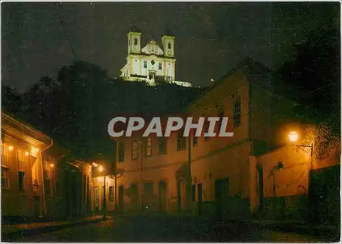 Cartes postales moderne Brasil Turistico Ouro Preto Vista nocturna de la Igreja Sao Francisco de Paula