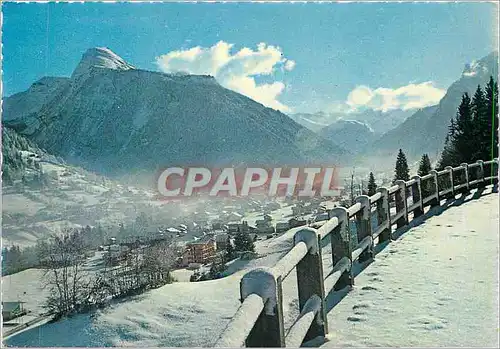 Cartes postales moderne Morzine Haute Savoie Vue generale Pointe de Ressaclaux