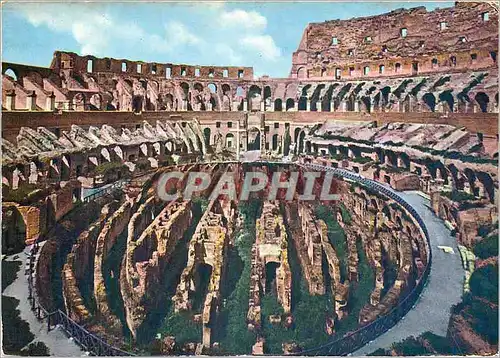 Cartes postales moderne Roma Le Colysee et les nouvelles fouilles