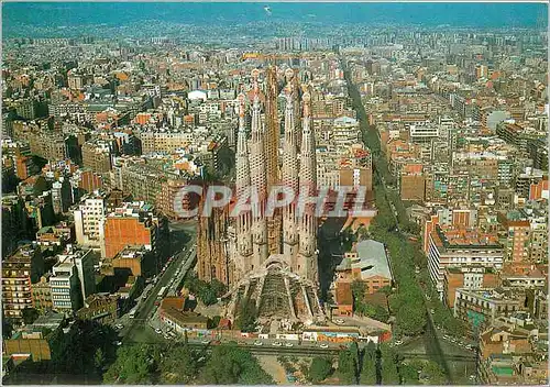 Cartes postales moderne Barcelona Temple Sainte Famille