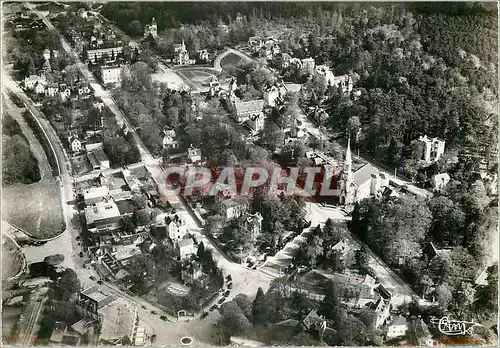 Moderne Karte Bagnoles de l'Orne L'Eglise et les Villas Vue aerienne